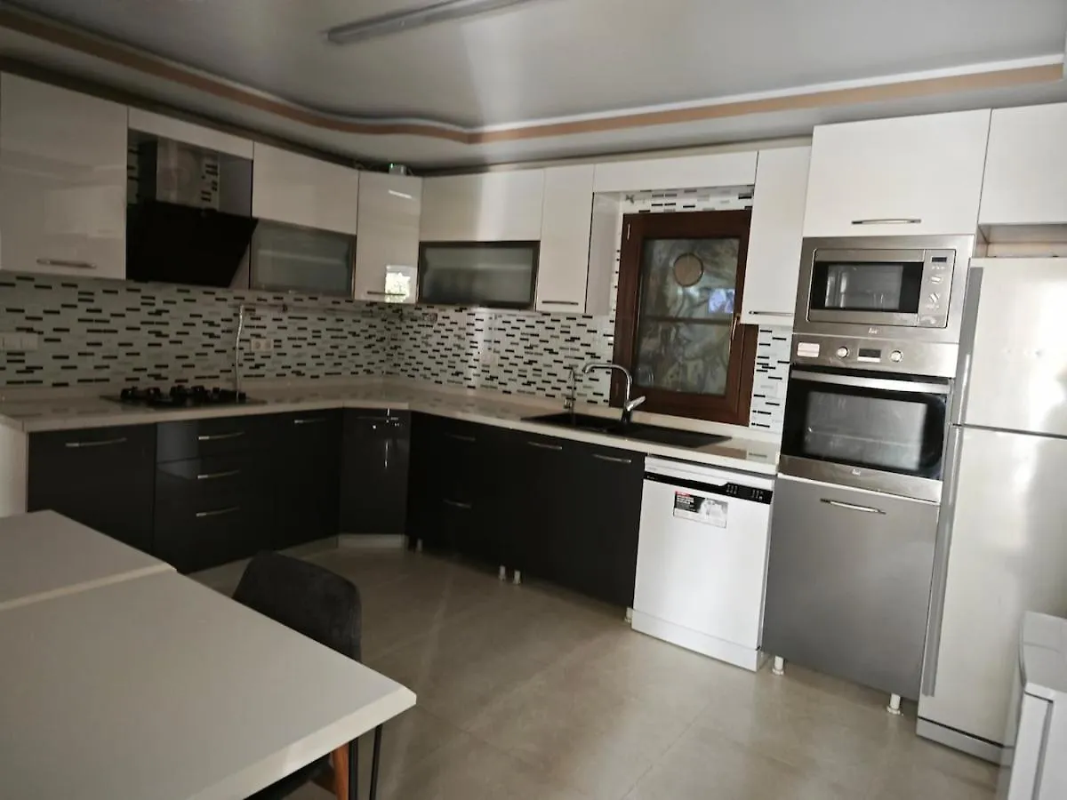 Adakonak Urla Apartment
