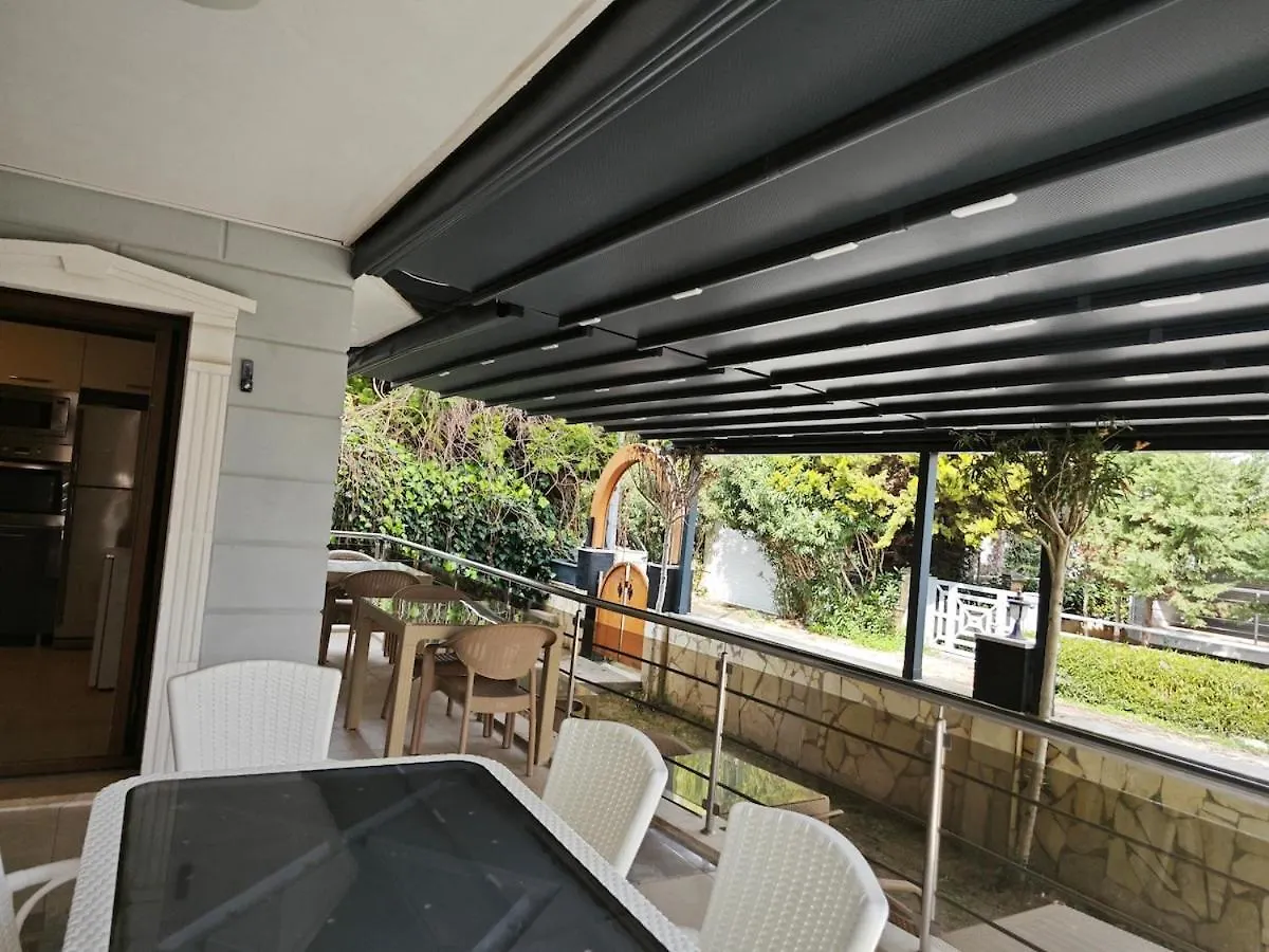 Adakonak Urla Apartment